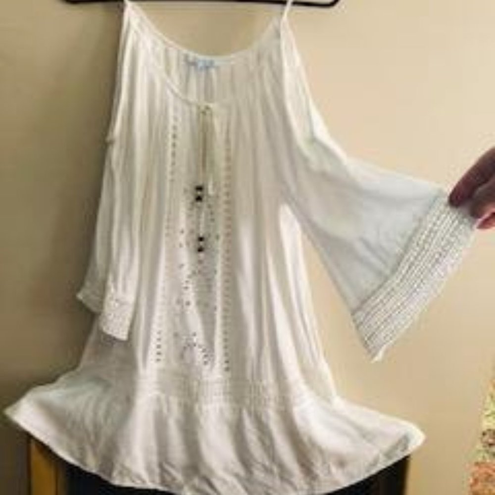 Cold Shoulder White Beach coverup